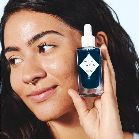 Herbivore Lapis Blue Tansy Facial Oil For Irritated Or Blemish Prone Skin - Picture 7 of 12